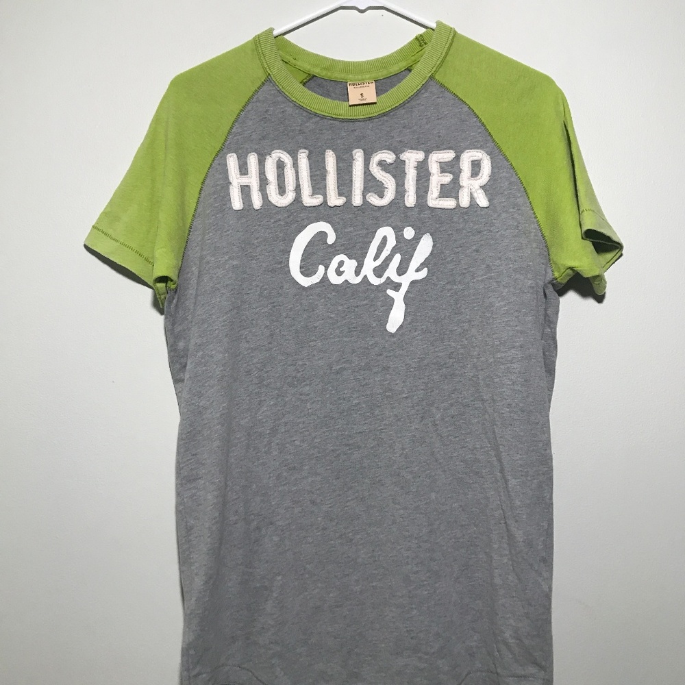 Hollister T-Shirt